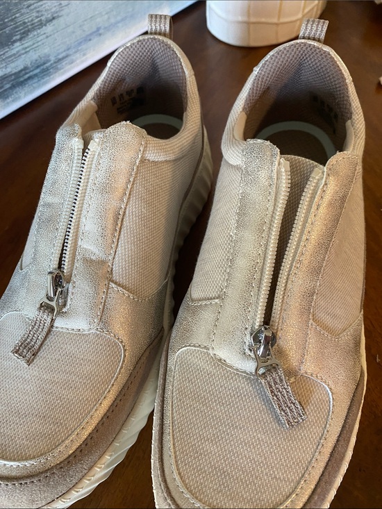 Loafers_&_Slip_Ons